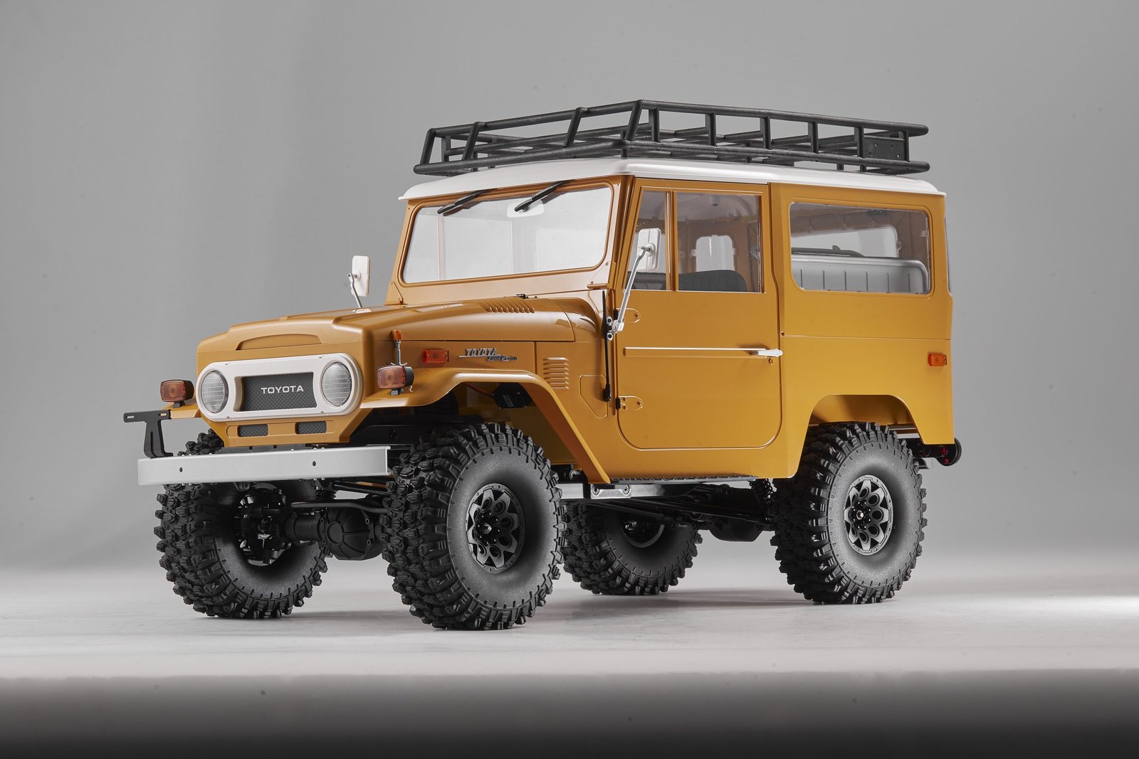 1:10 Toyota Land Cruiser FJ40 RS Blue - Image 14