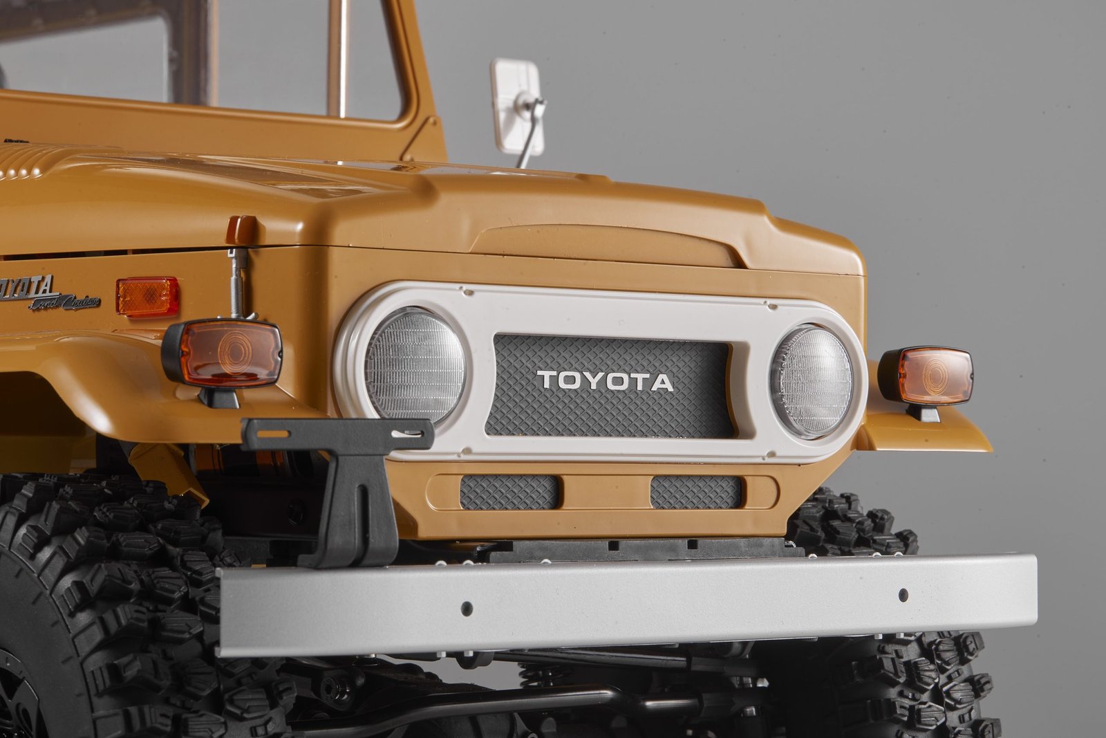 1:10 Toyota Land Cruiser FJ40 RS Blue - Image 5