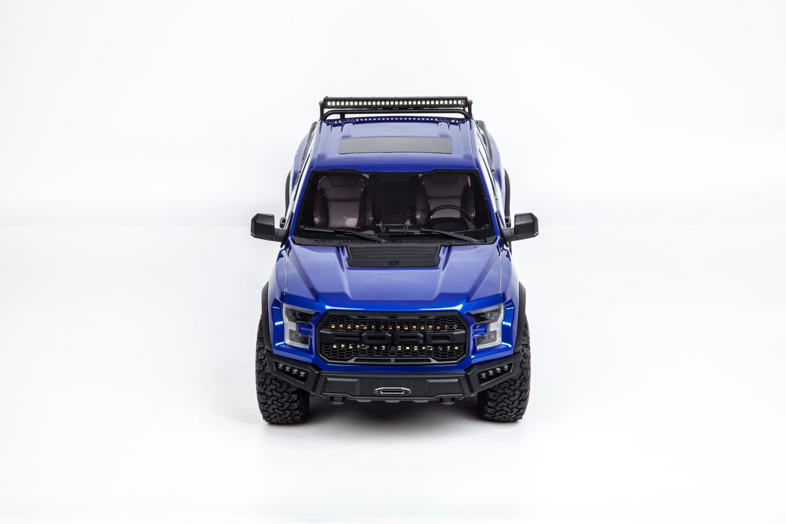 KM-1:8 Ford Raptor F150 - Image 2