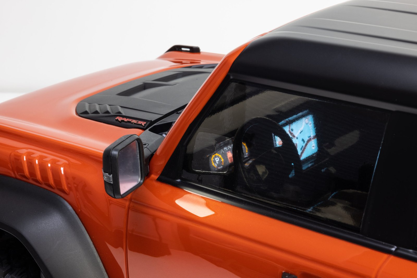 KM Traction Hobby 1/8 Ford Bronco Raptor - Image 5